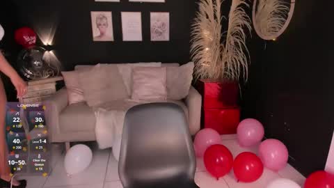 Snapshot of hanna_fost chatting on 02.14.26 im Hanna online show from 02.14.26