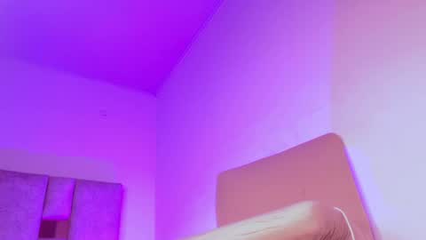 H A N A FOXX online show from 04.25.26