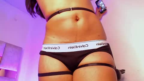 H A N A FOXX online show from 05.09.26
