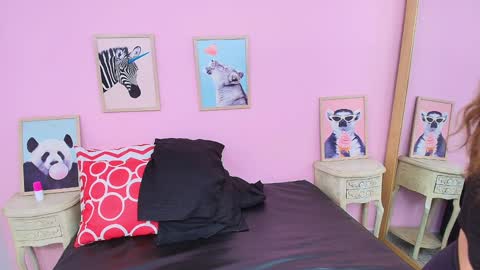 Snapshot of hanna_grray chatting on 12.14.24 Hanna online show from 12.14.24