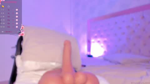 Hanna Lee online show from 01.09.25