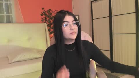 Snapshot of hanna_lee4 chatting on 03.24.26 Hanna online show from 03.24.26