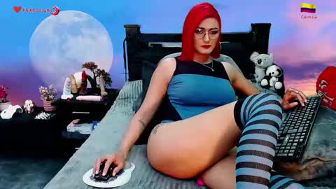 Snapshot of hanna_luna chatting on 11.13.25 Hanna online show from 11.13.25