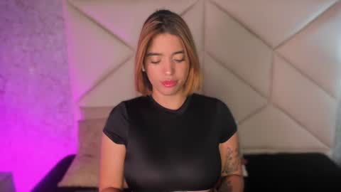 Hanna  online show from 08.06.26