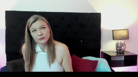 hanna_vell11 online show from 05.13.26