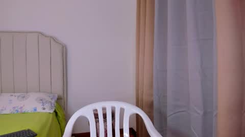 Snapshot of hannaa86 chatting on 02.10.26 Hanna online show from 02.10.26