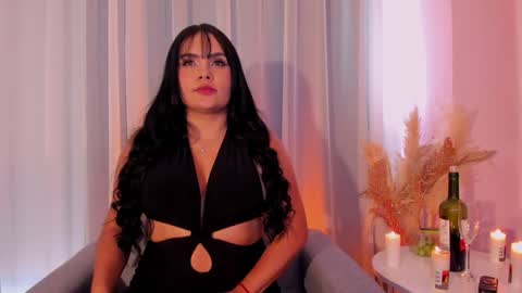 Hanna Brunn  online show from 12.31.24