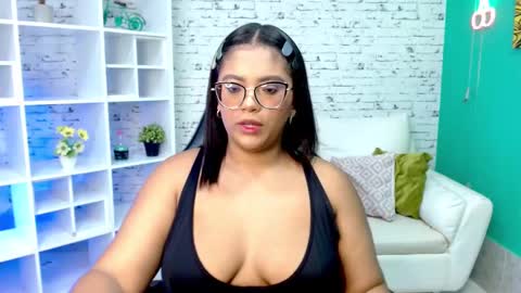 Hannah  online show from 11.06.25