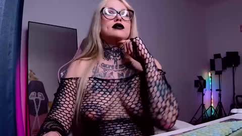 Hannah online show from 01.29.25