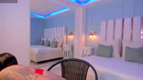 Snapshot of hannah_miltonn chatting on 11.29.25 Hannah Milton online show from 11.29.25