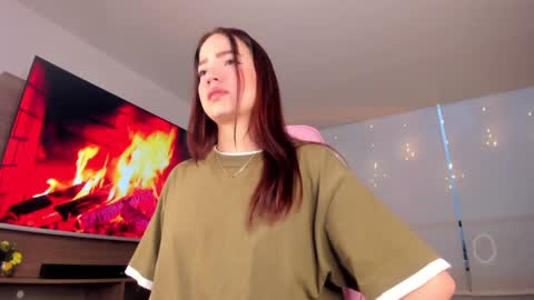 Hannah online show from 12.30.24