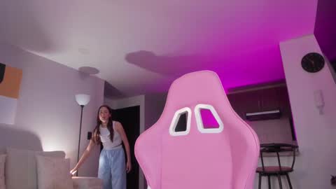 Hannah online show from 02.10.25