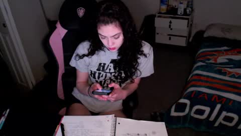 Hannah Breeze online show from 02.04.25