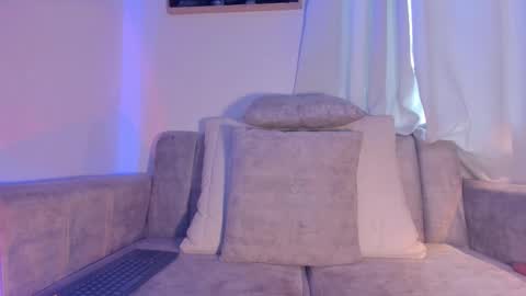 Hannah  online show from 11.16.25