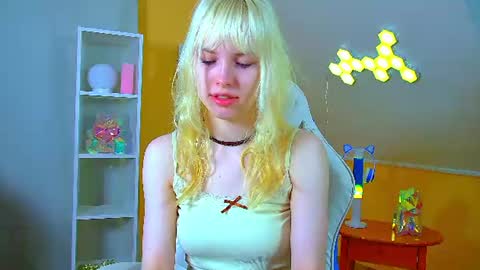 Hannah online show from 07.08.26