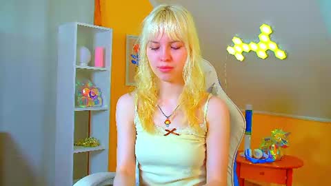 Hannah online show from 07.15.26