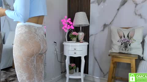 Hannahill69 online show from 01.22.25