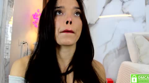 Hannahill69 online show from 01.28.25