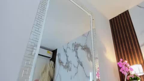 Hannahill69 online show from 03.12.25