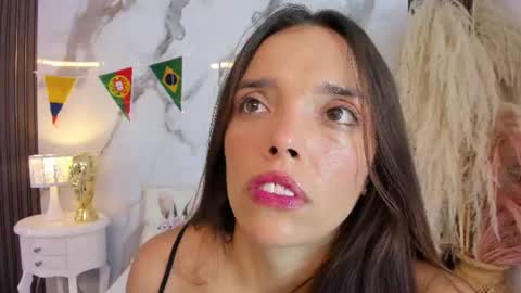 Hannahill69 online show from 06.24.26