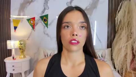 Hannahill69 online show from 06.26.26