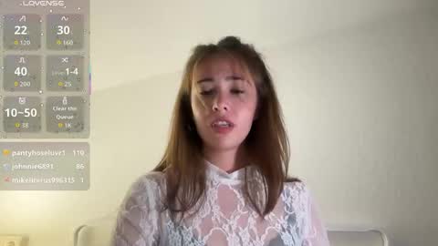 hannahinto online show from 11.18.25