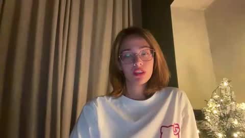 hannahinto online show from 12.15.25