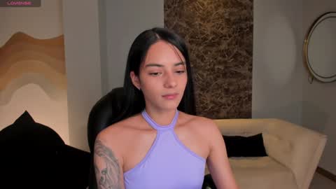 Snapshot of hannahjamesx chatting on 01.18.25 HANNAH J online show from 01.18.25