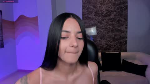 Snapshot of hannahjamesx chatting on 02.06.25 HANNAH J online show from 02.06.25