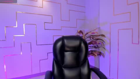 Snapshot of hannahjamesx chatting on 09.08.25 HANNAH J online show from 09.08.25