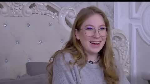 Pearl online show from 10.08.25