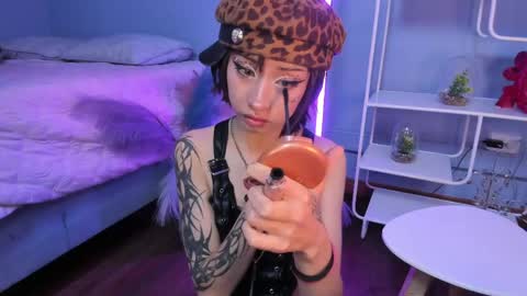 Hannah online show from 04.24.26