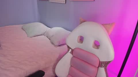 Hannah online show from 04.30.26