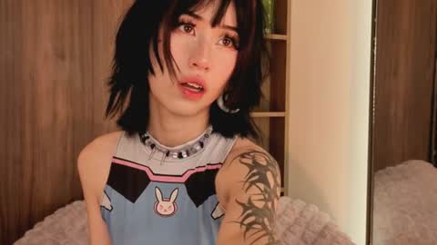 hannahsky_ online show from 07.28.26