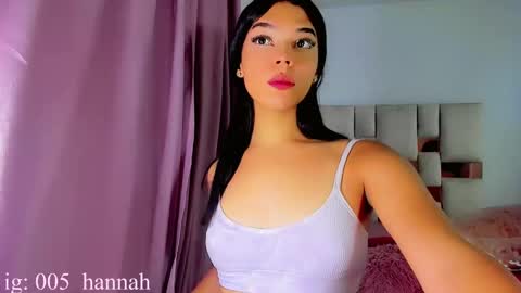Snapshot of hannahsmit_ chatting on 09.13.25 hannahsmit_ online show from 09.13.25