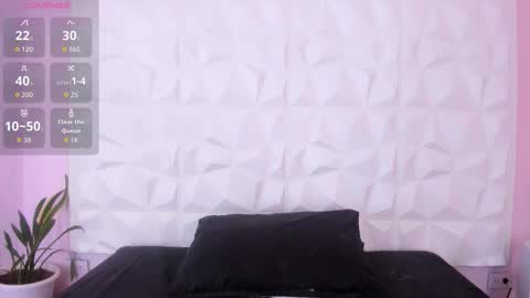 hannahtoons_ online show from 12.18.25