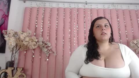 Snapshot of hannahvenza chatting on 01.06.26 Hanna Venza online show from 01.06.26