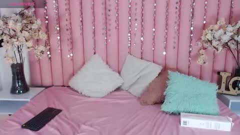 Snapshot of hannahvenza chatting on 02.19.26 Hanna Venza online show from 02.19.26