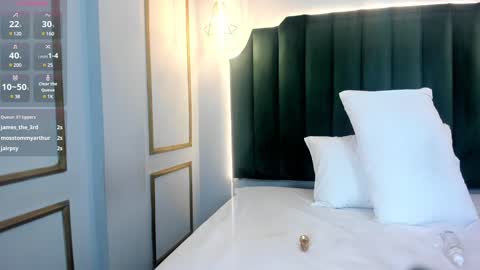 HannaPaola online show from 01.19.25