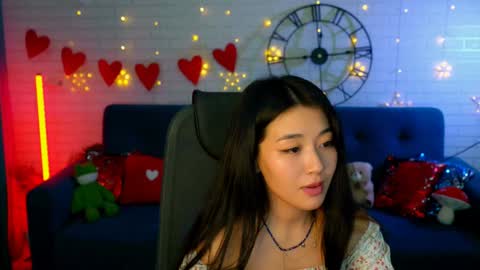 hannarosie online show from 02.05.25