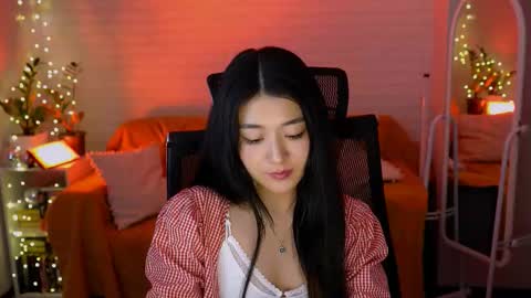 Snapshot of hannarosie chatting on 01.15.26 hannarosie online show from 01.15.26