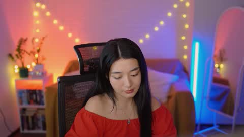 Snapshot of hannarosie chatting on 03.24.26 hannarosie online show from 03.24.26