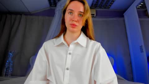 Hannavanilla online show from 06.22.26