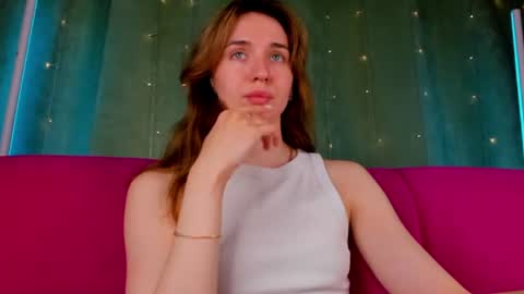 Hannavanilla online show from 07.09.26