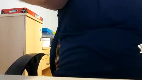 Snapshot of hannisch chatting on 01.11.25 hannisch online show from 01.11.25