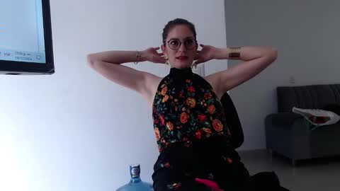hanny_333 online show from 12.19.24