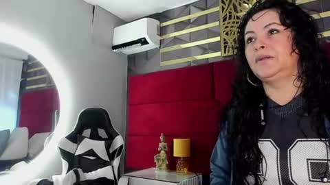 Snapshot of hanny_bliss chatting on 06.30.26 Hanny online show from 06.30.26