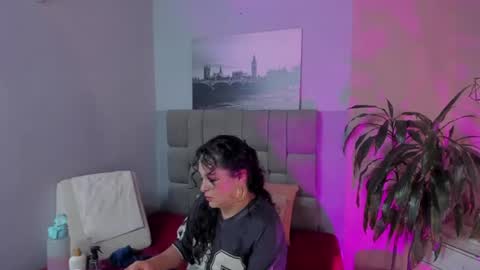 Snapshot of hanny_bliss chatting on 07.18.26 Hanny online show from 07.18.26
