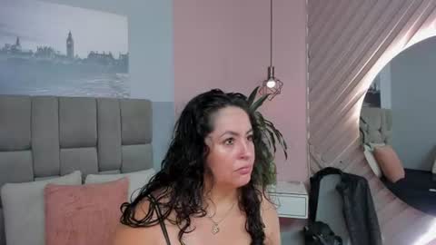 Snapshot of hanny_bliss chatting on 08.01.26 Hanny online show from 08.01.26