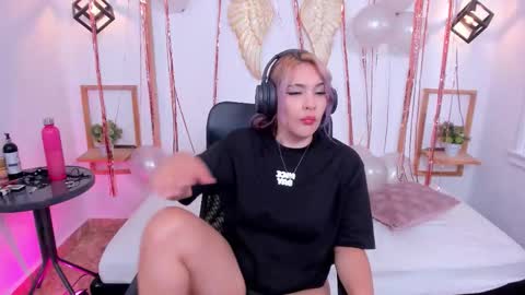 Hanny online show from 11.04.25